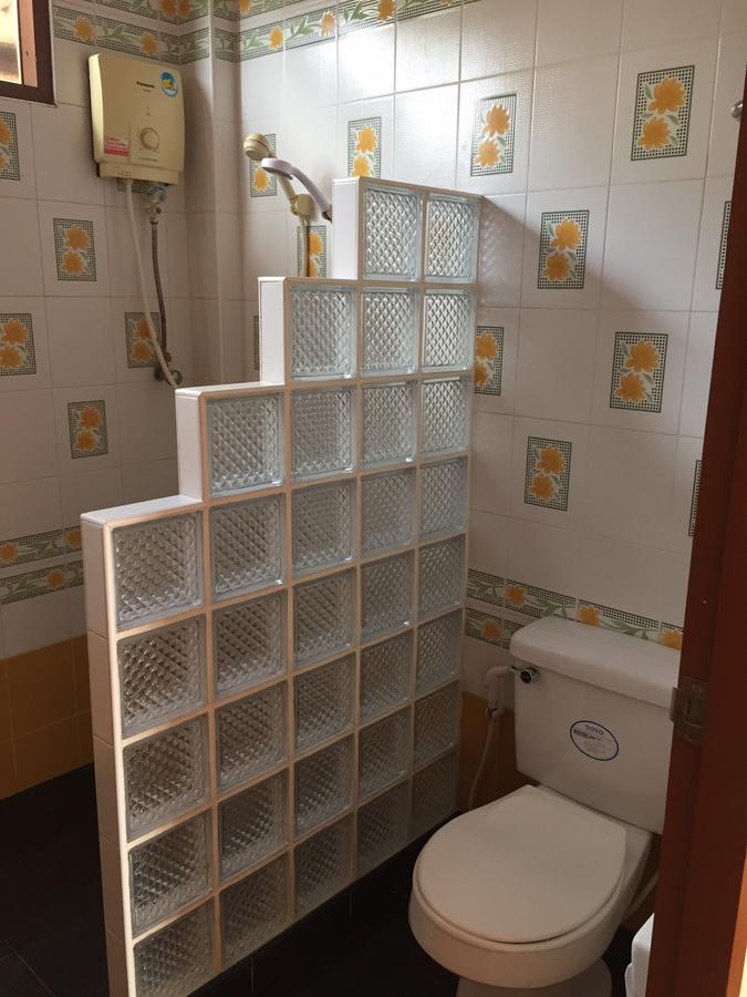 Poon Suk Hotel Kabin Buri Exterior photo